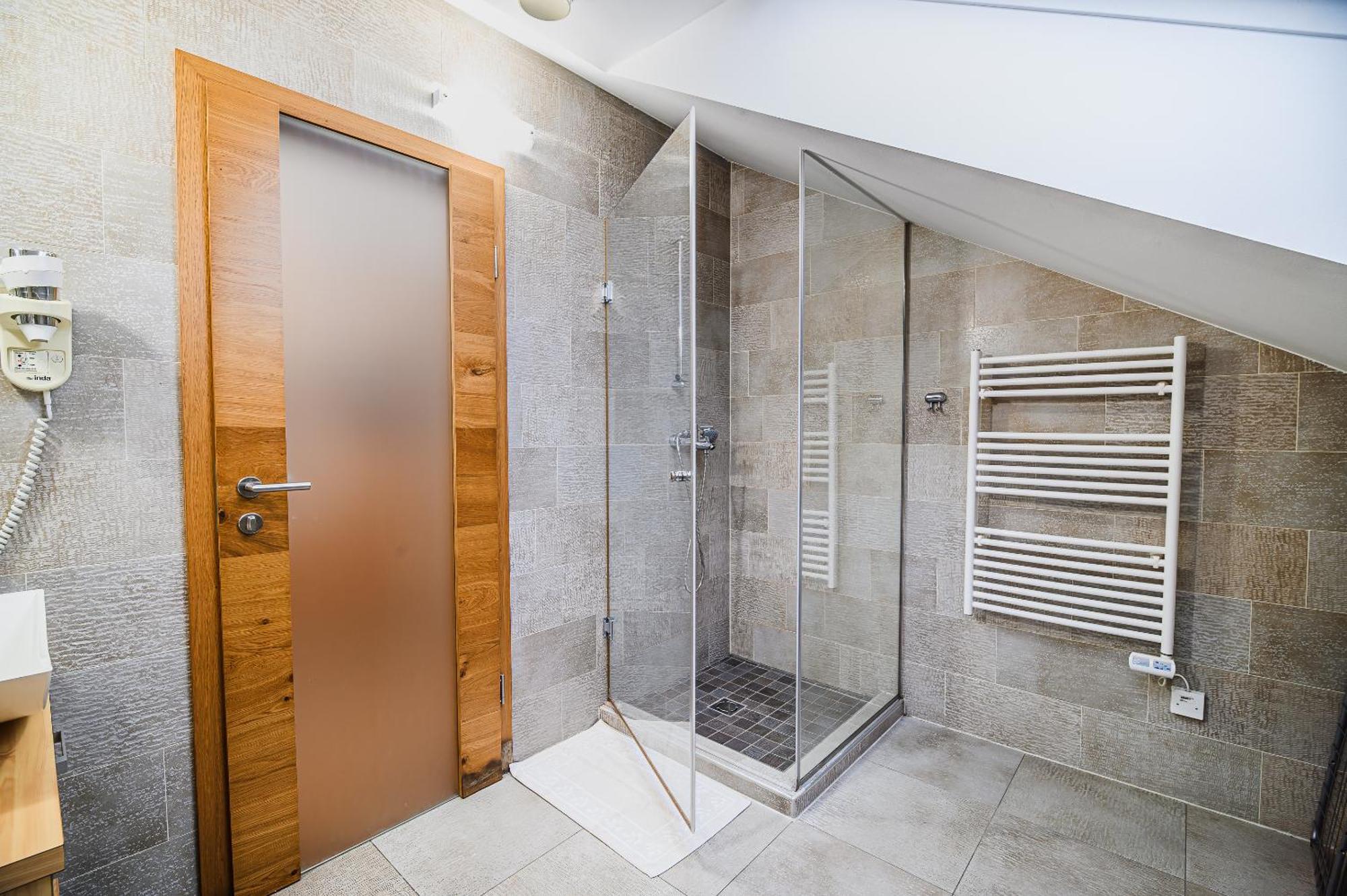 Apartments Maleric With Indoor Pool And Wellness Dragatuš Cameră foto