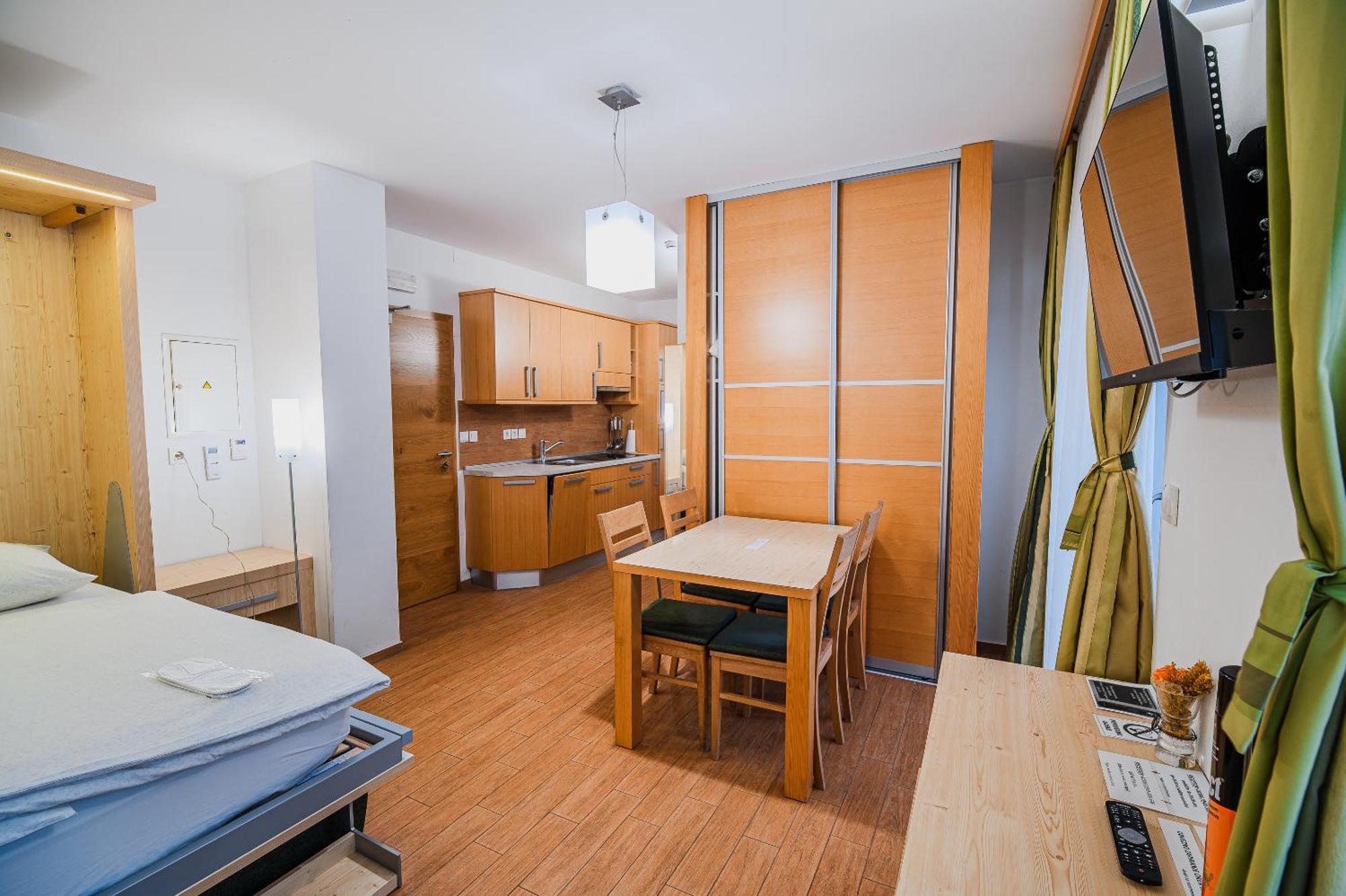 Apartments Maleric With Indoor Pool And Wellness Dragatuš Cameră foto