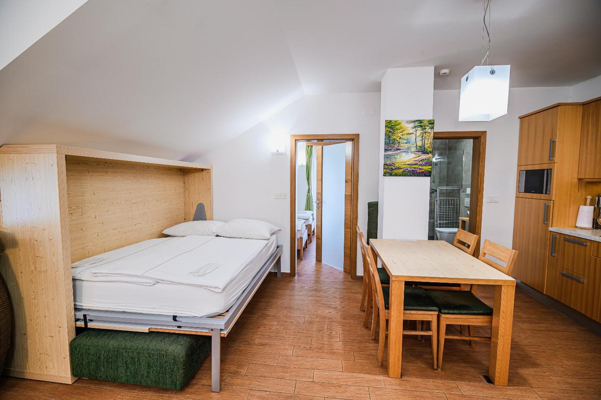 Apartments Maleric With Indoor Pool And Wellness Dragatuš Cameră foto