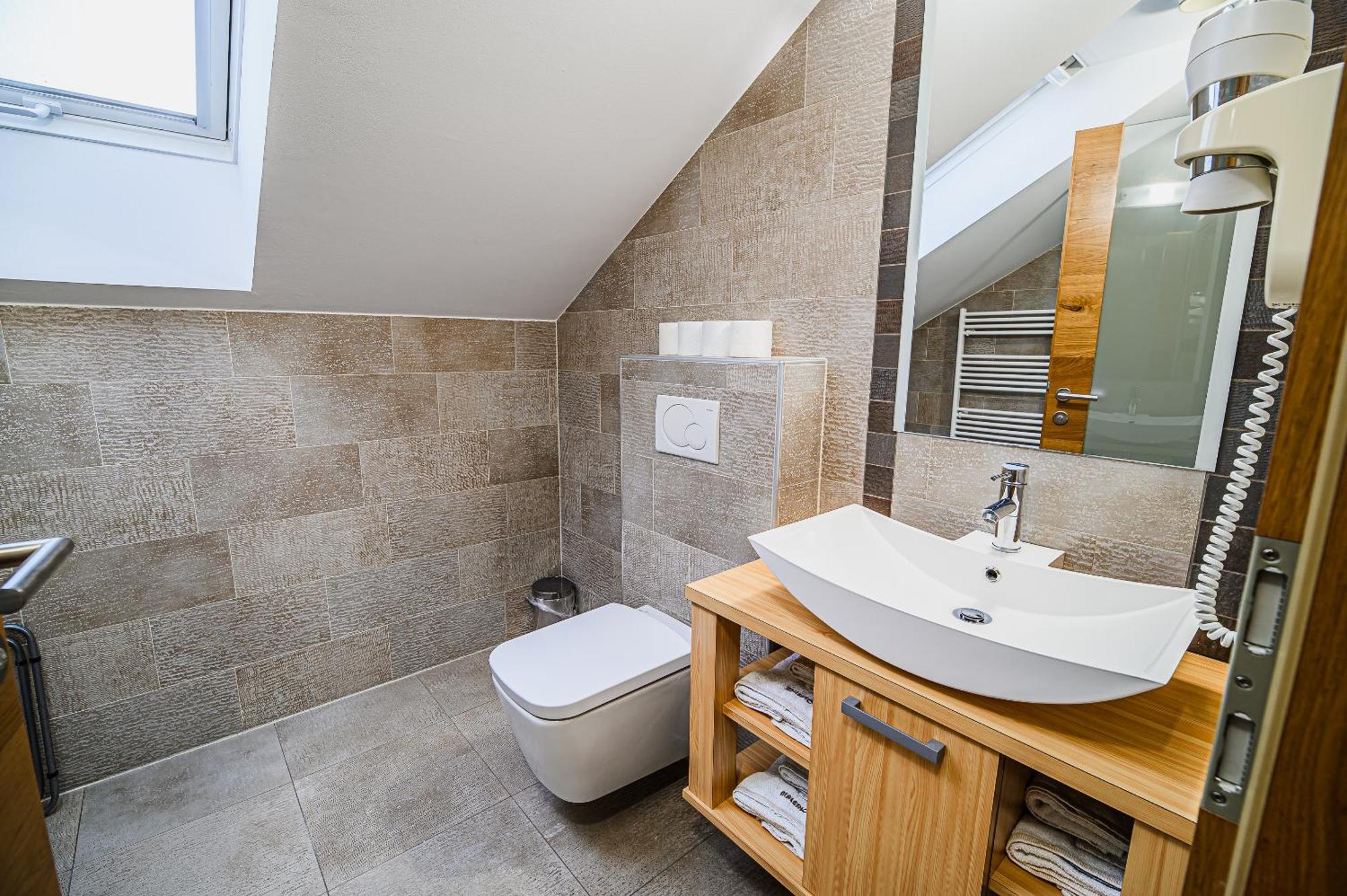 Apartments Maleric With Indoor Pool And Wellness Dragatuš Cameră foto